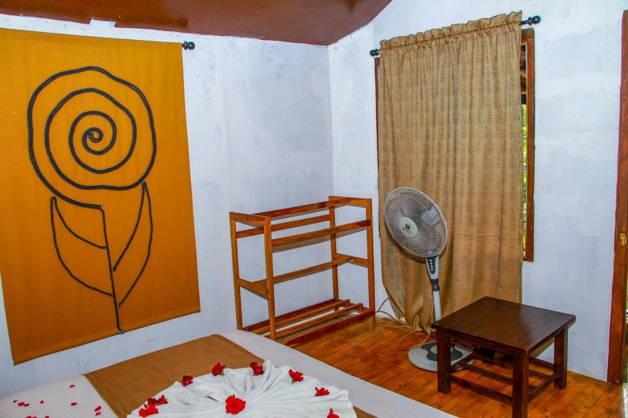סיגירייה Experience The Comforts Of An Amazing Treehouse מראה חיצוני תמונה