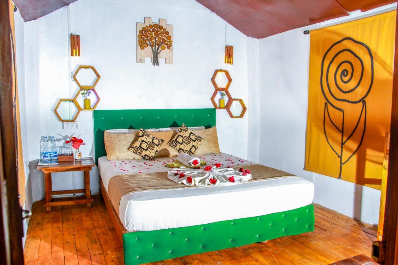 סיגירייה Experience The Comforts Of An Amazing Treehouse מראה חיצוני תמונה